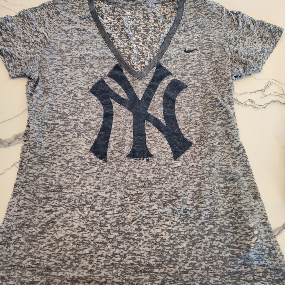 Nike Women's Yankee T-Shirt